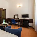 Hotel Dwor Polski