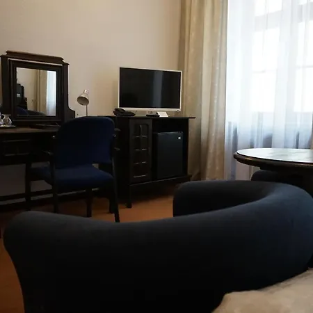 فندق Dwor Polski 4*