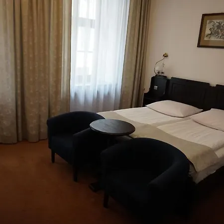 Hotel Dwor Polski Vratislav