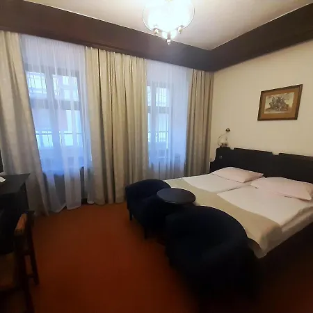 Dwor Polski Wroclaw