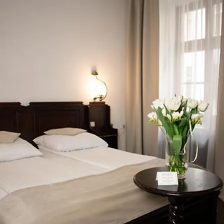 Dwor Polski 4* Wrocław