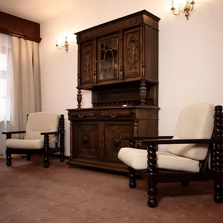 Dwor Polski 4*