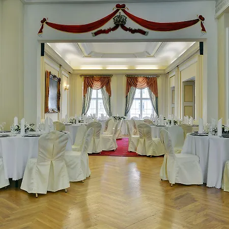 Szálloda Dwor Polski