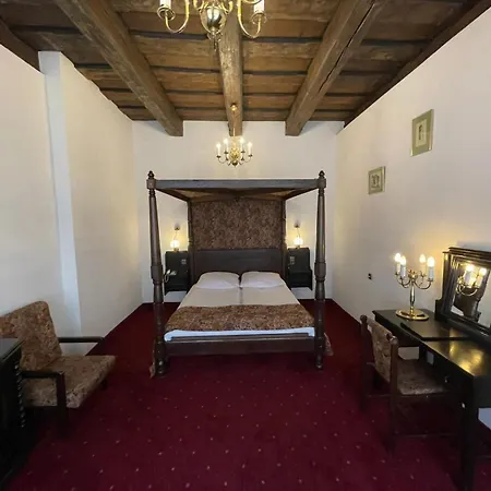 Dwor Polski Hotel 4*