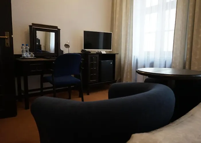 Hotel Dwor Polski 4*