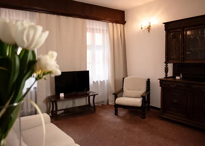Hotel Dwor Polski 4*