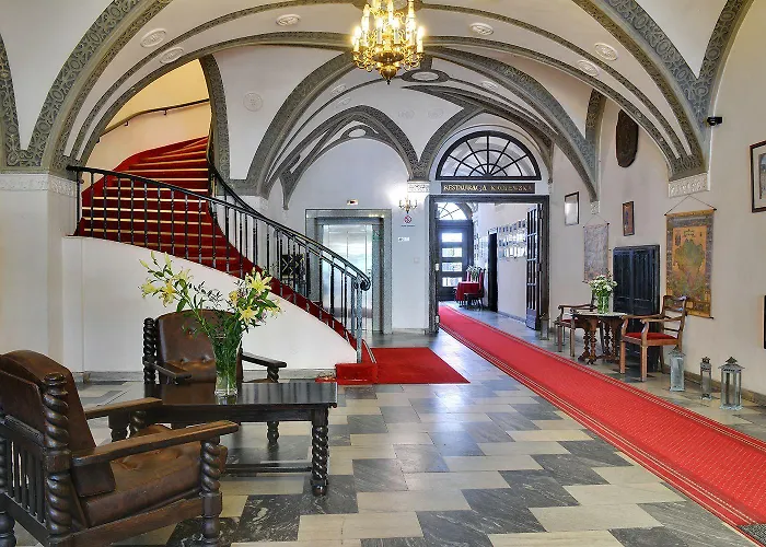 Dwor Polski Hotel 4*
